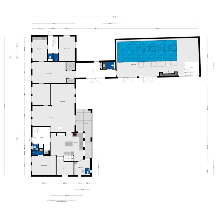 Plattegrond van woonboerderij, verbindingsgang en poolhouse met binnenzwembad